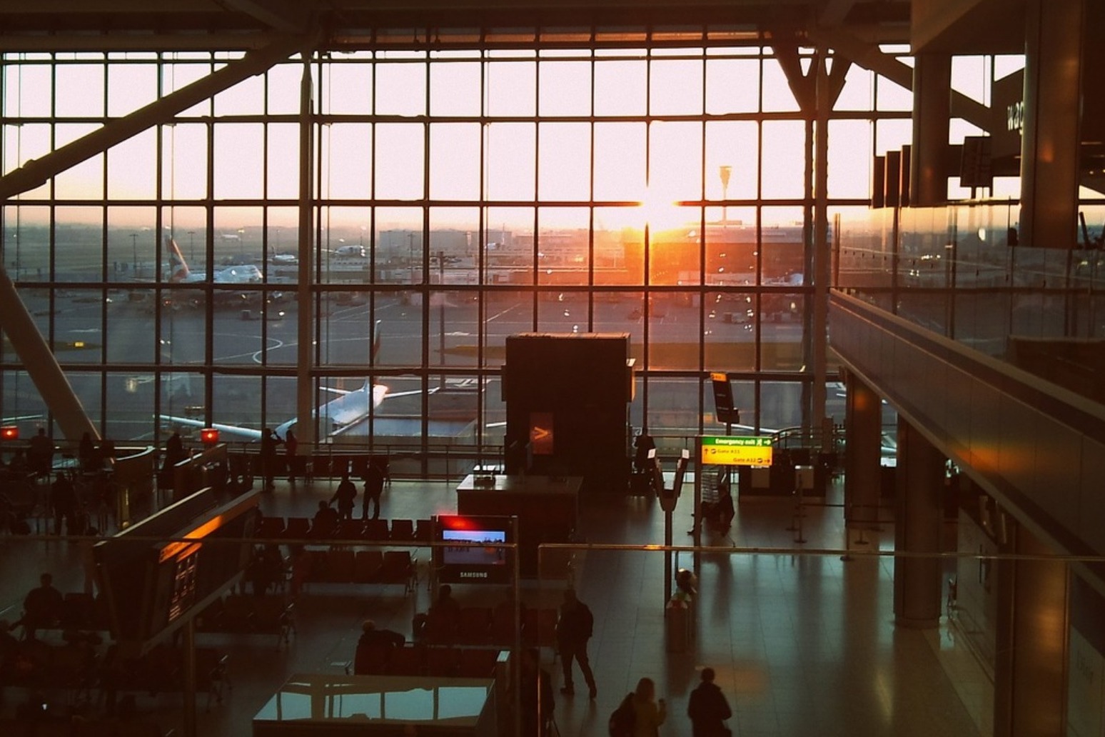 Man dies after airport vehicle collision at Heathrow 